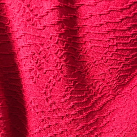 Calvin Klein Fuchsia Textured Cutout Sleeveless - Picture 8 of 8